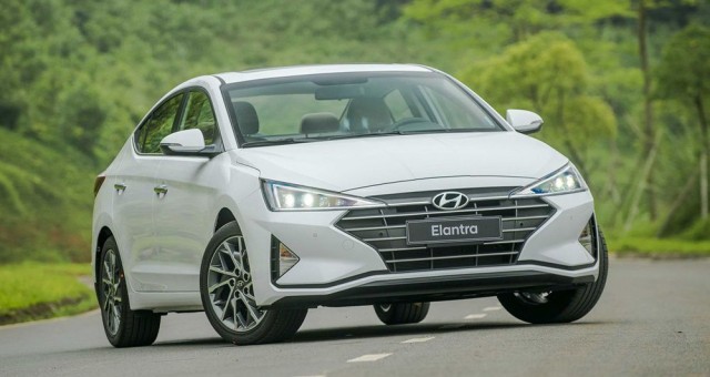 Dự tính giá lăn bánh Hyundai Elantra