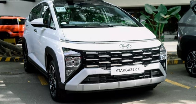 Đại lý báo giá chi tiết Hyundai Stargazer X, 'soán ngôi' rẻ nhất phân khúc của Suzuki Ertiga