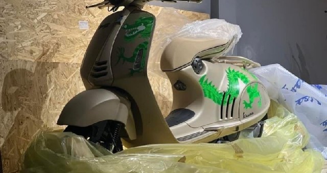 Vespa 946 Dragon tại Việt Nam có giá ngang một chiếc KIA Seltos