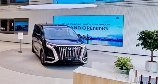 BYD khai trương showroom đầu tiên tại 'hàng xóm' Campuchia