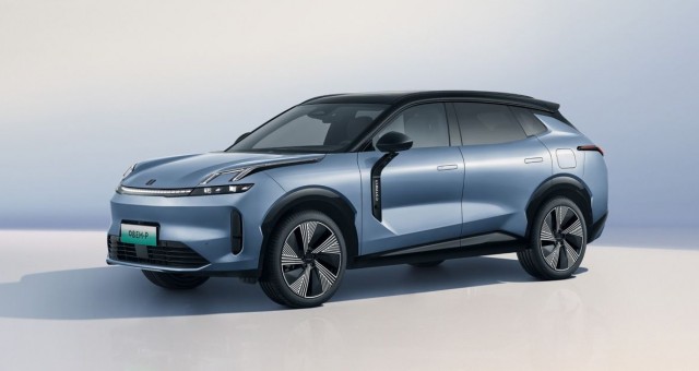 Lynk & Co 08 2025 có phiên bản hybrid mới, đi 245 km mà không cần đổ xăng