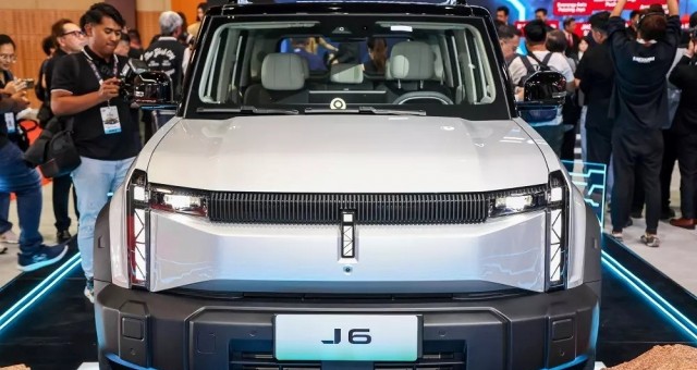 SUV điện Jaecoo J6 ra mắt thị trường thứ hai tại Đông Nam Á, cạnh tranh VinFast VF 6 nếu về Việt Nam