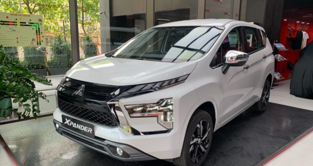 Doanh số giảm, Mitsubishi Xpander vẫn 'đơn thương độc mã' trên đỉnh