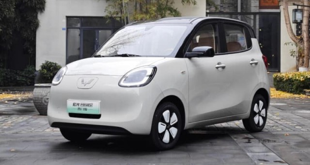 Wuling Mini EV 5 cửa sắp mở bán tại thị trường 'hàng xóm', giá quy đổi dự kiến từ 139 triệu đồng