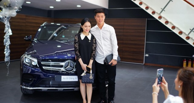 Điểm mặt những chiếc xế hộp đáng chú ý của các cầu thủ đội tuyển Việt Nam