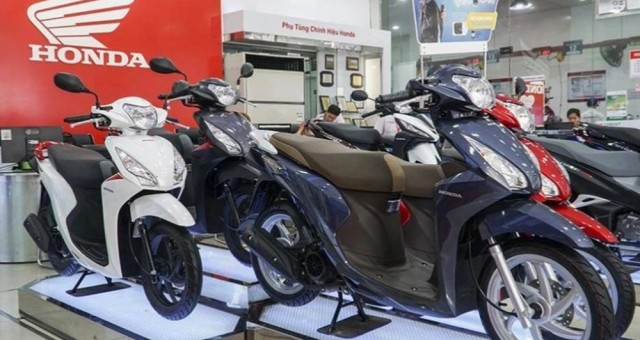 Loạt mẫu xe máy 'hot' ngừng giảm giá, Honda SH bán chênh đến cả chục triệu đồng