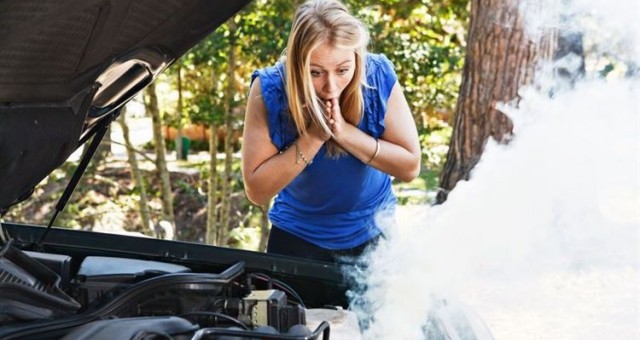 Mùa hè nắng nóng, xe ô tô dễ 'phát sốt': Những lý do phổ biến dẫn đến quá nhiệt