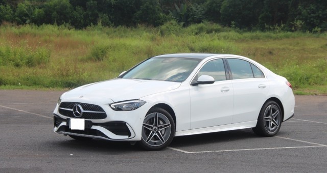 Mercedes-Benz Việt Nam nâng cấp trang bị cho C-Class, giữ nguyên giá bán