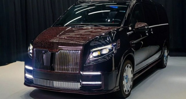 Mercedes-Benz V-Class lột xác với gói độ Mansory: Diện mạo như Rolls-Royce, nội thất xa hoa khó tin