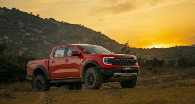 Thị trường xe bán tải Việt Nam giảm nhiệt trong tháng 4, Ford Ranger vẫn dẫn đầu áp đảo