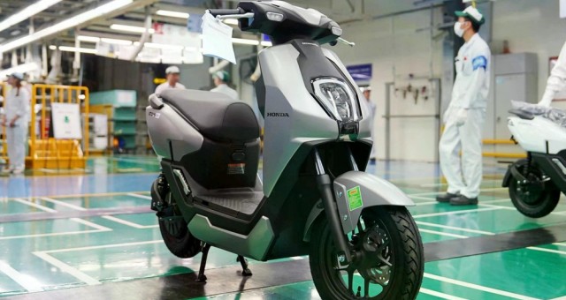 Điểm danh loạt xe máy điện 'đáng tiền' dưới 40 triệu đồng dành cho sinh viên