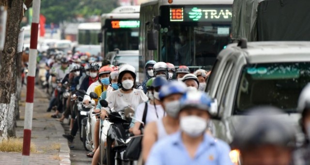 Kiểm định khí thải xe máy: Cục Đăng kiểm đưa ra giải pháp để tránh 'vỡ trận'