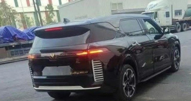 VinFast đăng ký bản quyền SUV điện mới tại Indonesia: Có thể là VF 9 bản đặc biệt?
