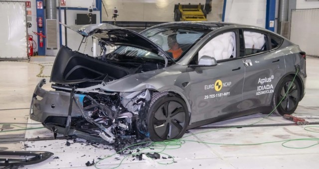 Xe điện 'thống trị' bảng xếp hạng an toàn va chạm châu Âu năm 2025