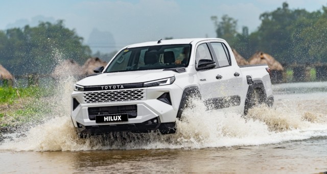 Phân khúc bán tải tại Việt Nam quý I/2026: Ranger vẫn dẫn đầu, nhưng Hilux mới là 'ngôi sao'