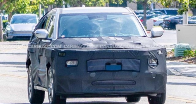 Lộ ảnh chạy thử của Hyundai Creta 2027: Ngoại hình bề thế hơn, nội thất hứa hẹn nâng cấp mạnh