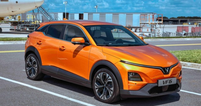 VinFast VF 6 bán gấp đôi Toyota Yaris Cross, tiếp tục thống trị nhóm SUV cỡ B tại Việt Nam