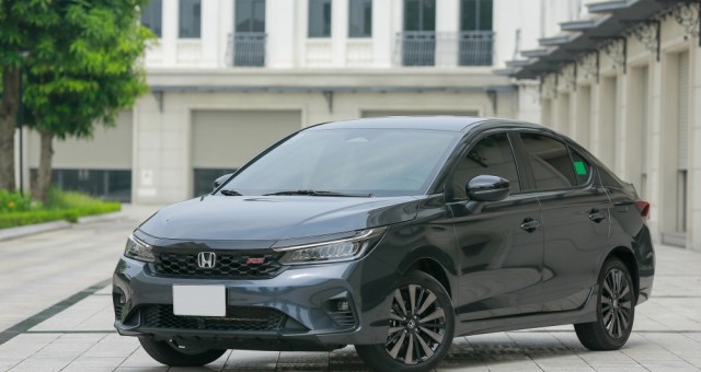 Honda City tạo cú lội ngược dòng trong cuộc đua doanh số sedan cỡ B tháng 6/2026