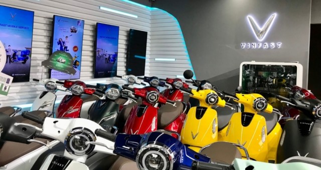 Gần 28% xe máy bán ra tại Việt Nam là xe điện, VinFast dẫn đầu đà tăng trưởng