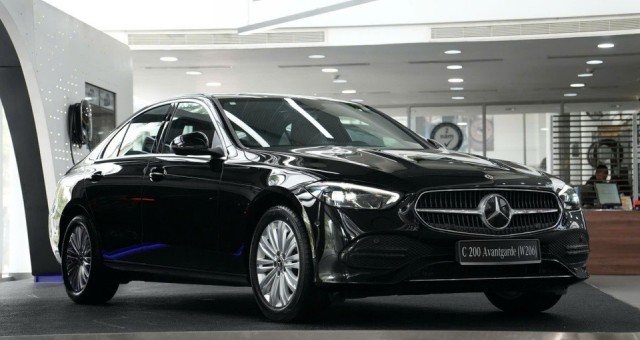 Gần 900 xe Mercedes-Benz tại Việt Nam bị triệu hồi vì nguy cơ mất an toàn