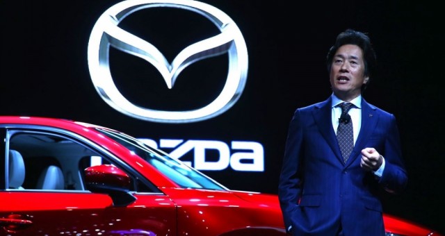 CEO Mazda: 'Xe điện đang tồn kho chất đống, ngoài trừ Tesla'