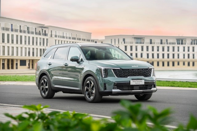 Kia đưa Sorento Hybrid thế hệ mới về Việt Nam, khách hàng có thể nhận xe từ tháng 8