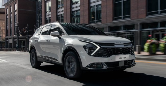 Kia Sportage giảm giá tới 50 triệu đồng, tăng sức cạnh tranh ở phân khúc SUV cỡ C