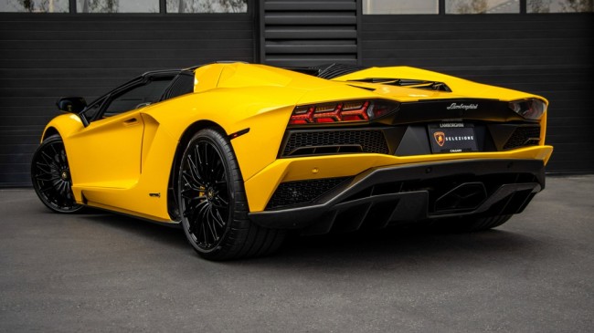 Trai đẹp' Paulo Dybala tậu Lamborghini Aventador S Roadster kỷ niệm cột mốc  quan trọng