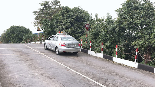 Hướng dẫn đề-pa leo dốc khi thi bằng lái xe B2 | Auto5