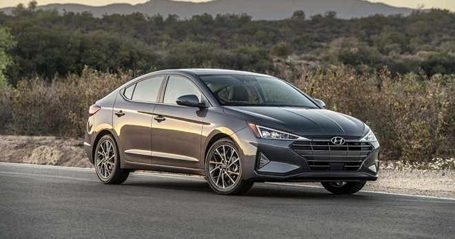 Đánh giá chi tiết Hyundai Elantra 2020: Mạnh nhất phân khúc C