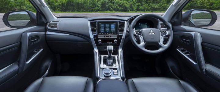 khoang-lai-Mitsubishi-Pajero-Sport-2020