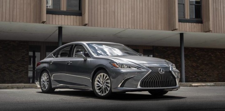 Lexus es 250 2020