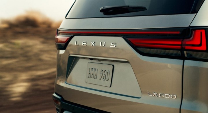 2022-Lexus-LX-Teaser-1024x555