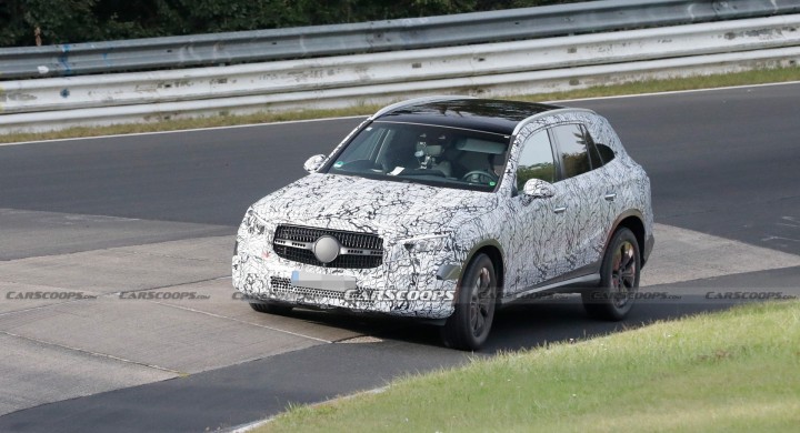 Mercedes-Benz GLC thế hệ mới tại đường chạy thử Nurburgring