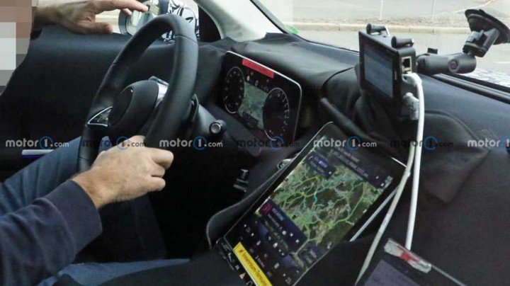 new-mercedes-benz-glc-class-spy-photos