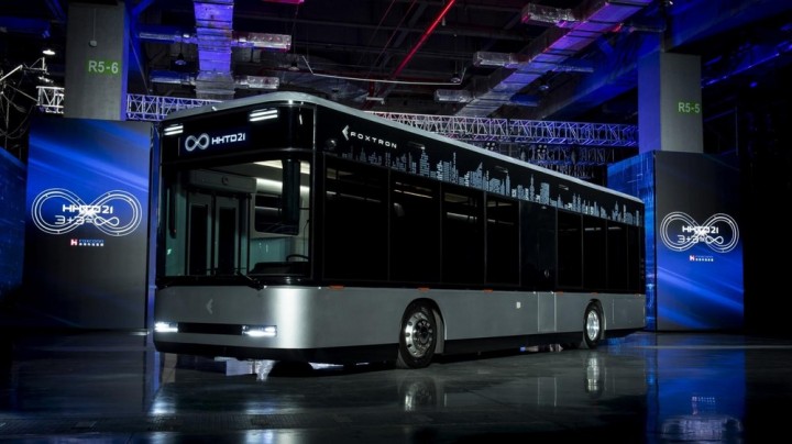 hon-hai-reveals-the-model-c-model-e-and-model-t-fo-e43a