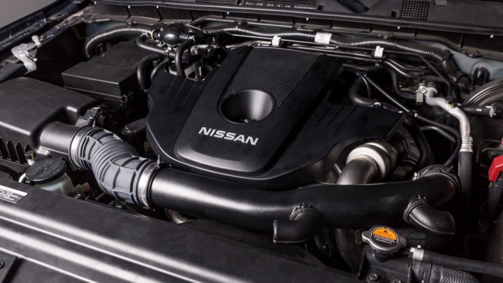 dong-co-Nissan-Navara-202