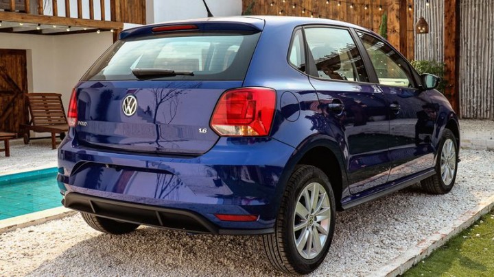 mua-xe-Volkswagen-Polo-Hatchback-2020