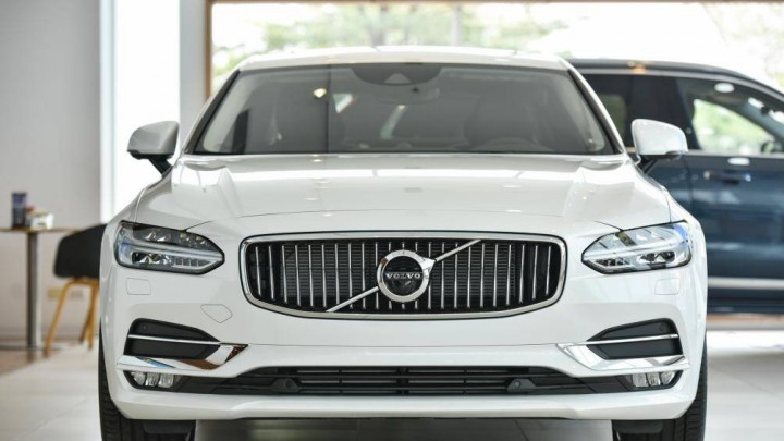 dau-xe-Volvo-S90-2020 .