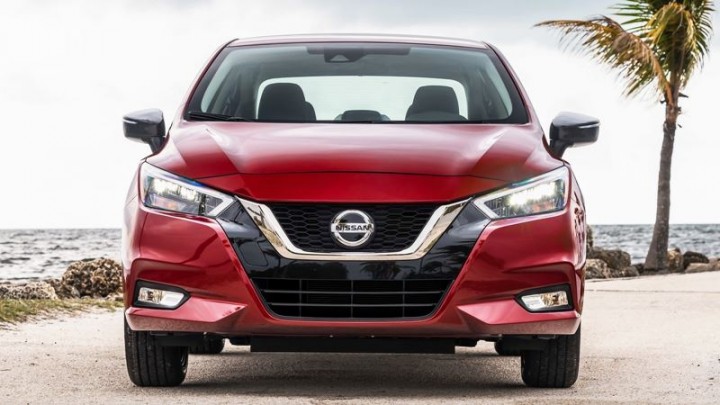dau-xe-Nissan-Sunny-2020