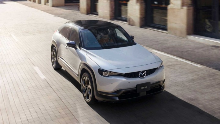 mazda-mx-30-02