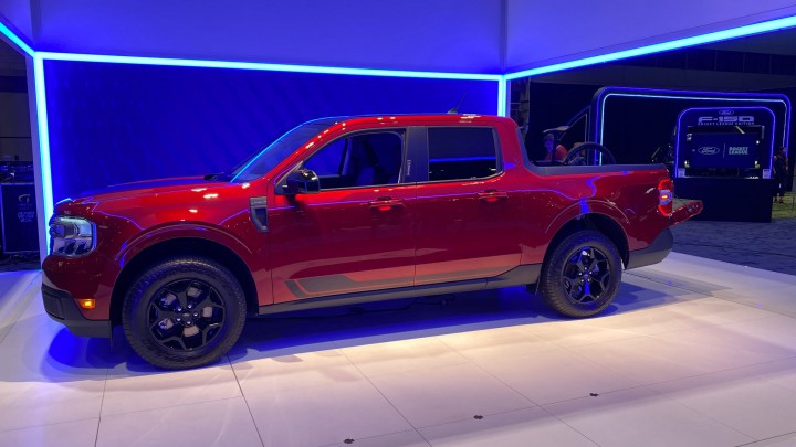 Ford-F-150-Lightning-Maverick-1