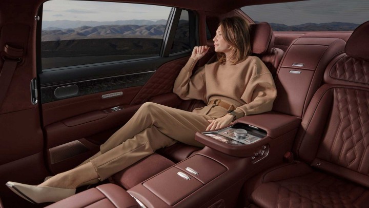 2023-genesis-g90-long-wheelbase-rear-seats
