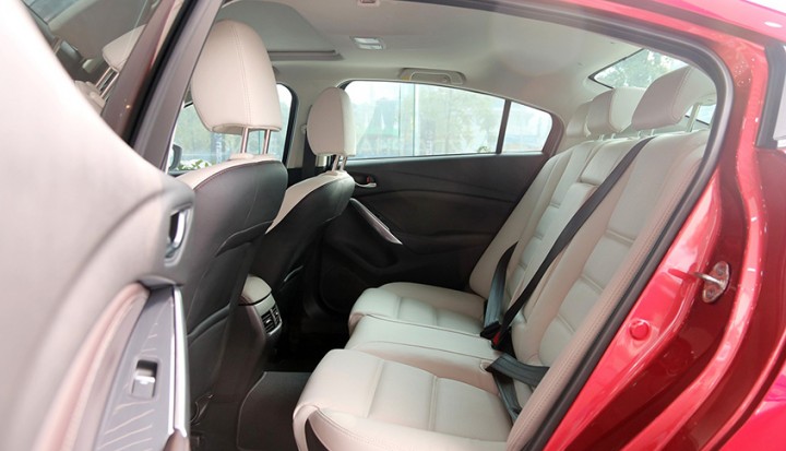 mazda3-14