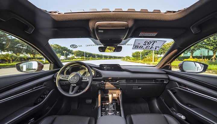 Nội thất Mazda 3