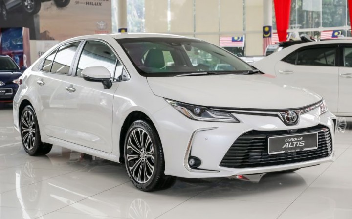 su-thay-doi-cua-toyota-altis-the-he-moi-1569298929