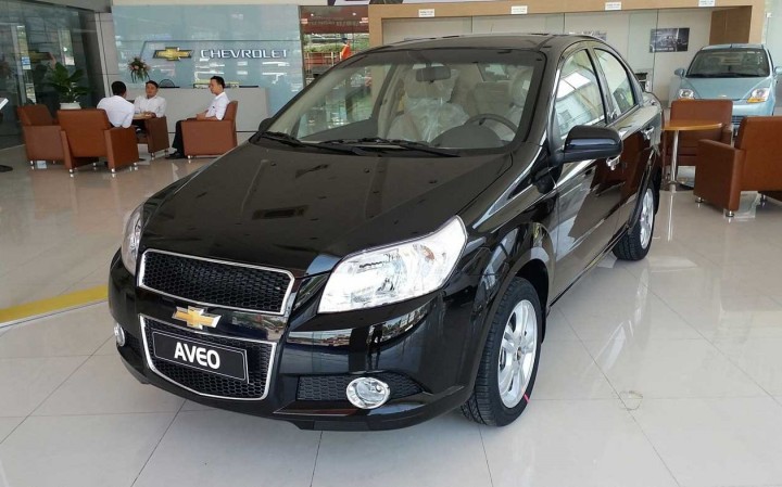 chevrolet-aveo-2-crop-15387962354701621363816