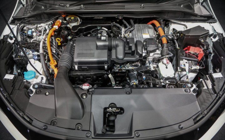 Honda_City_RS-14