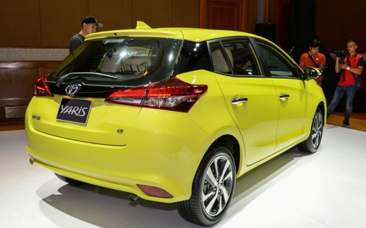 duoi-xe-Toyota-Yaris-2020