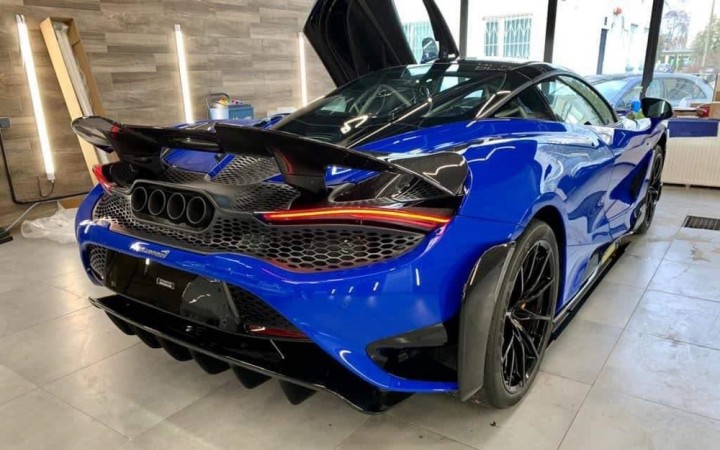Siêu xe McLaren 765LT này có tuỳ chọn nắp khoang hành lý là sợi carbon